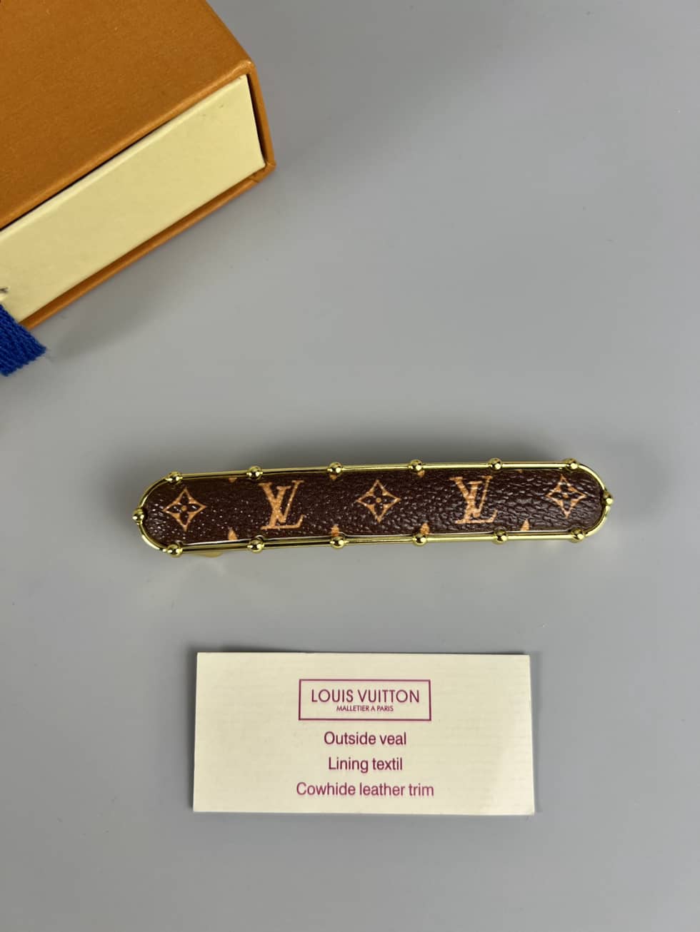 Fake Louis vuitton Logo Hair Pin - DEEPREPS
