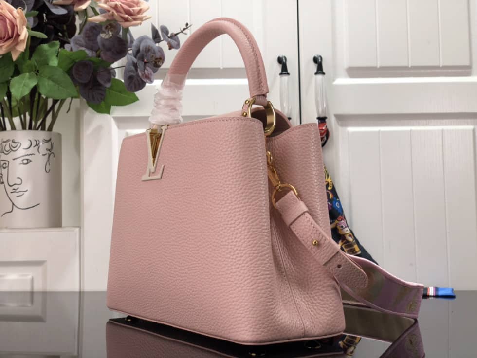 Louis Vuitton Capucines MM Pink M59597 Replica Shoulder Bag - DEEPREPS