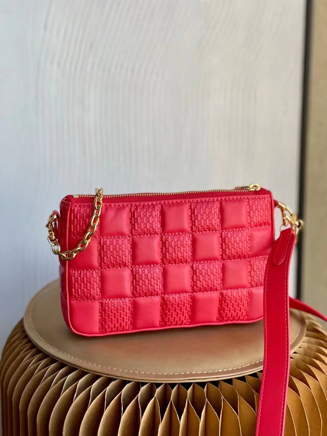 Louis Vuitton Pochette Troca Red M59049 Replica Crossbody Bag - DEEPREPS