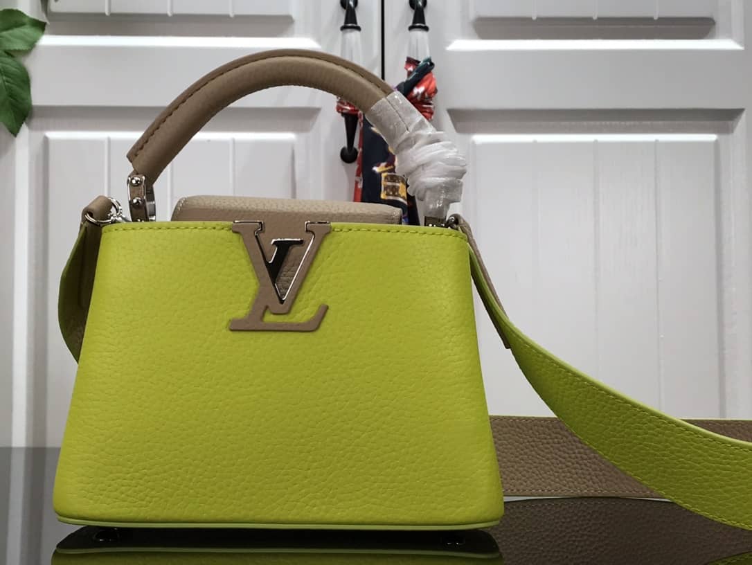 Louis Vuitton Capucines Mini Taurillon Leather Replica Bag Green M57520 - DEEPREPS