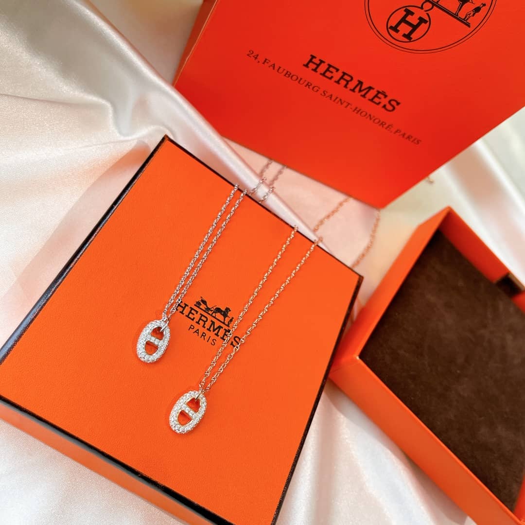 Fake Hermes Logo Necklace - DEEPREPS