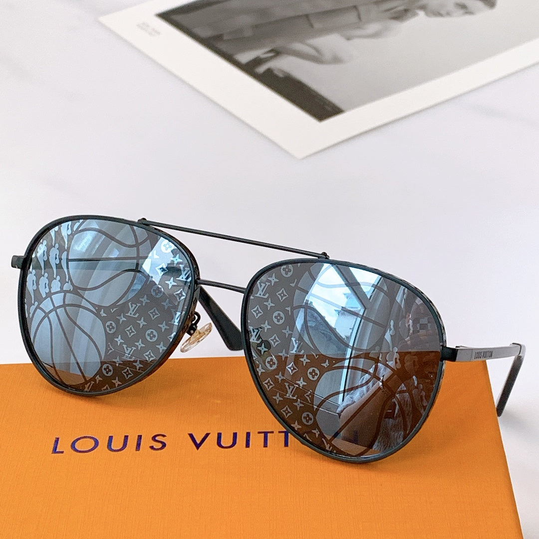 Louis Vuitton Sunglasses - DEEPREPS