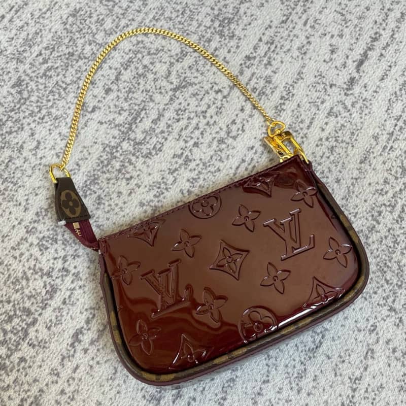 Louis Vuitton Pochette Dupe  Monogram Vernis Accessories Pouch Purple M58009 - DEEPREPS