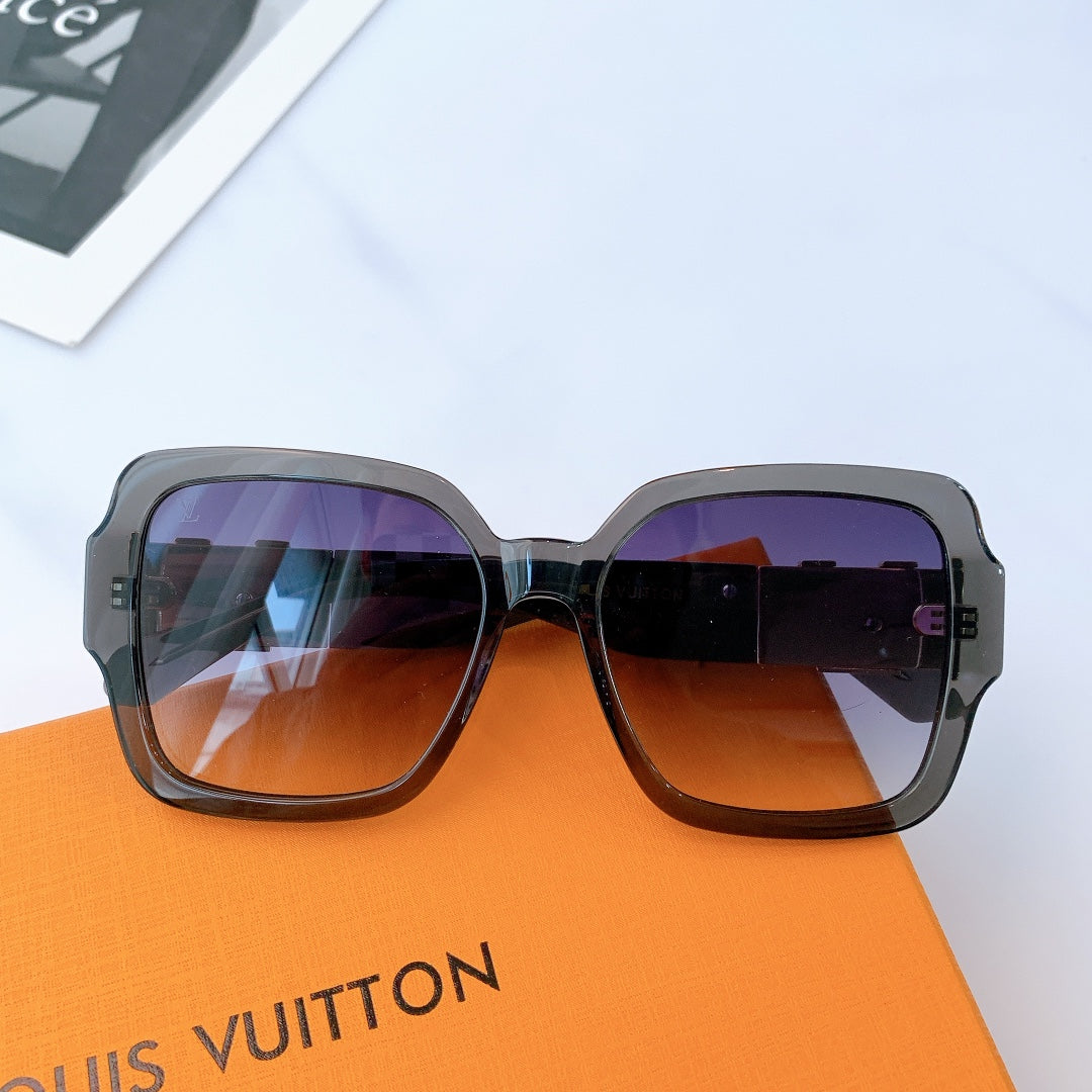Louis Vuitton Sunglasses - DEEPREPS