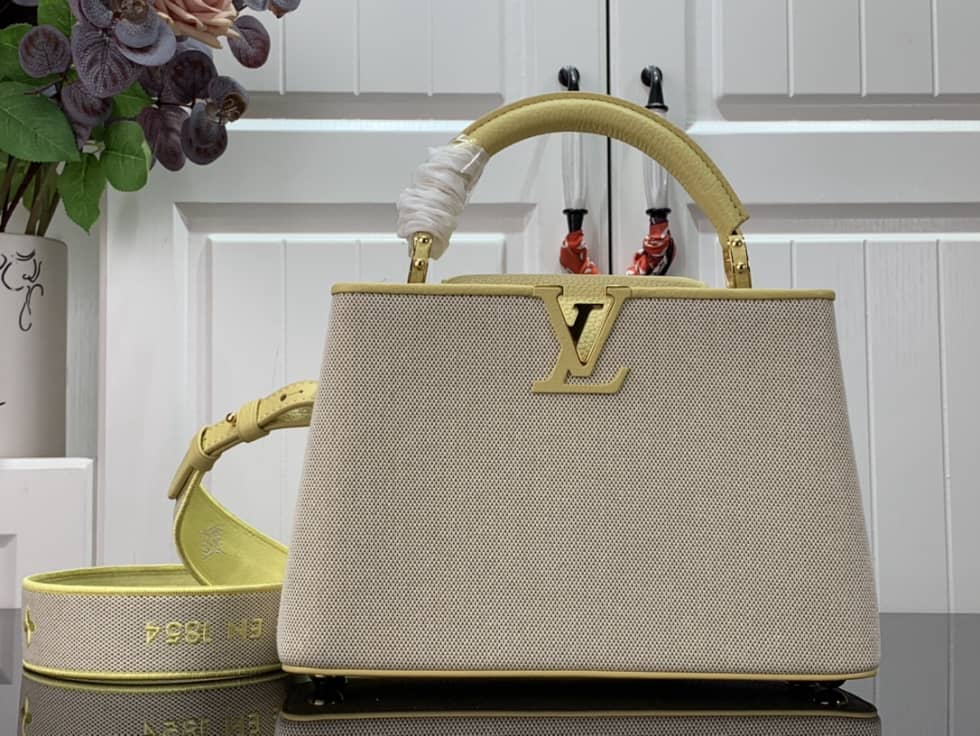 Louis Vuitton Capucines BB Yellow M59872 Replica Shoulder Bag - DEEPREPS