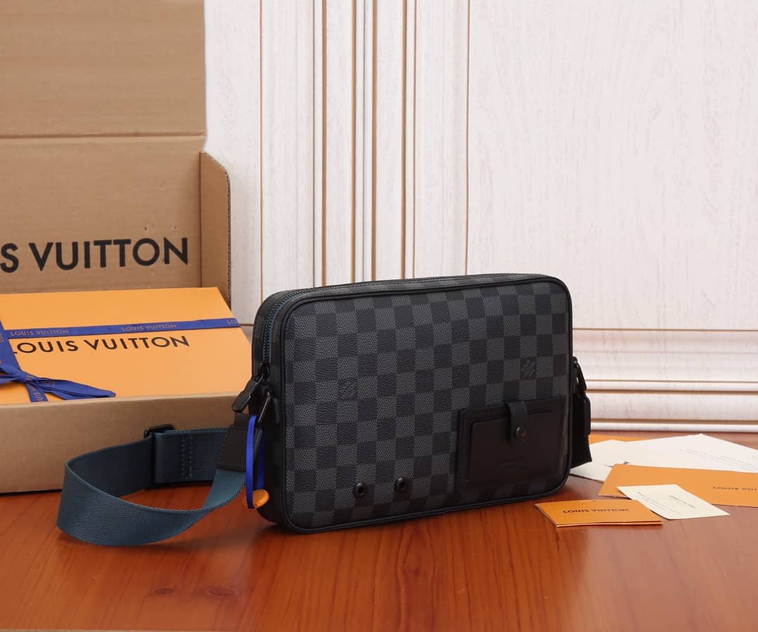 Louis Vuitton Damier Graphite Alpha Messenger Bag Replica N40188 - DEEPREPS