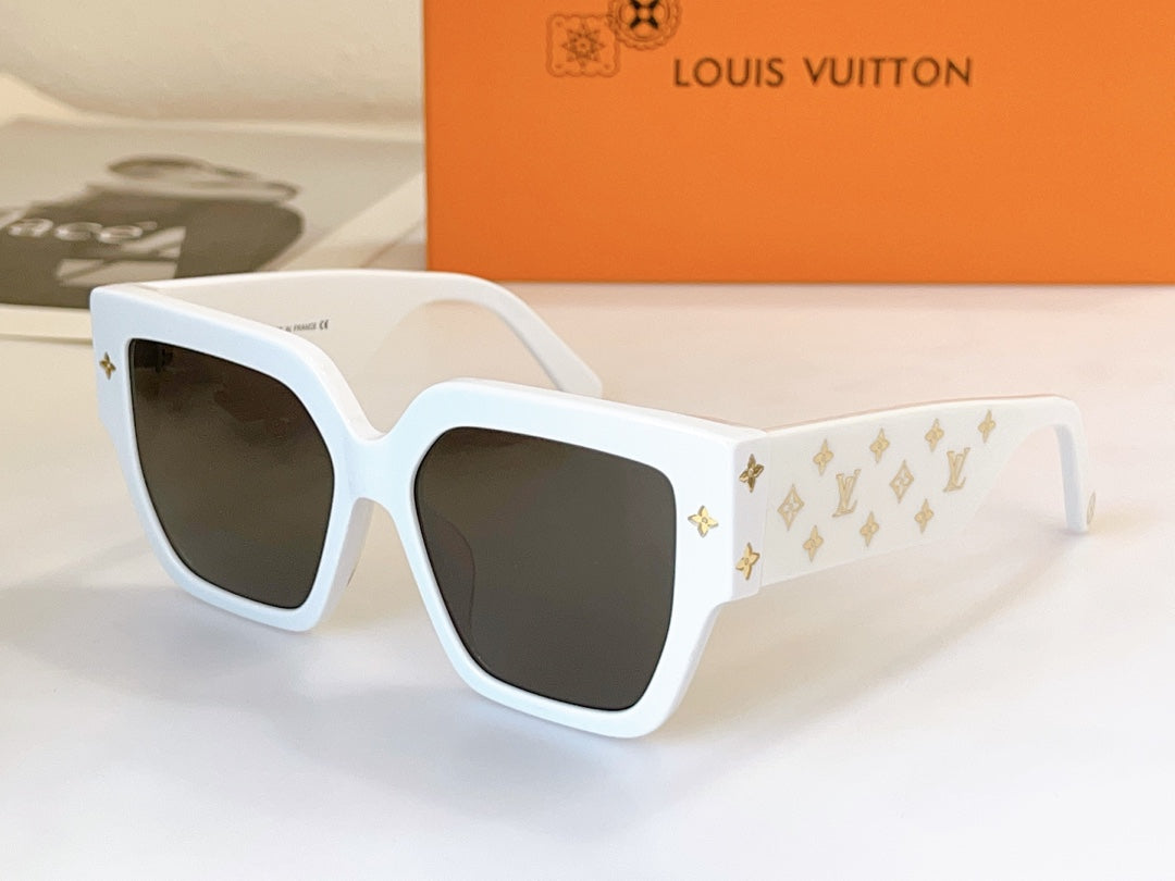 Louis Vuitton Sunglasses - DEEPREPS