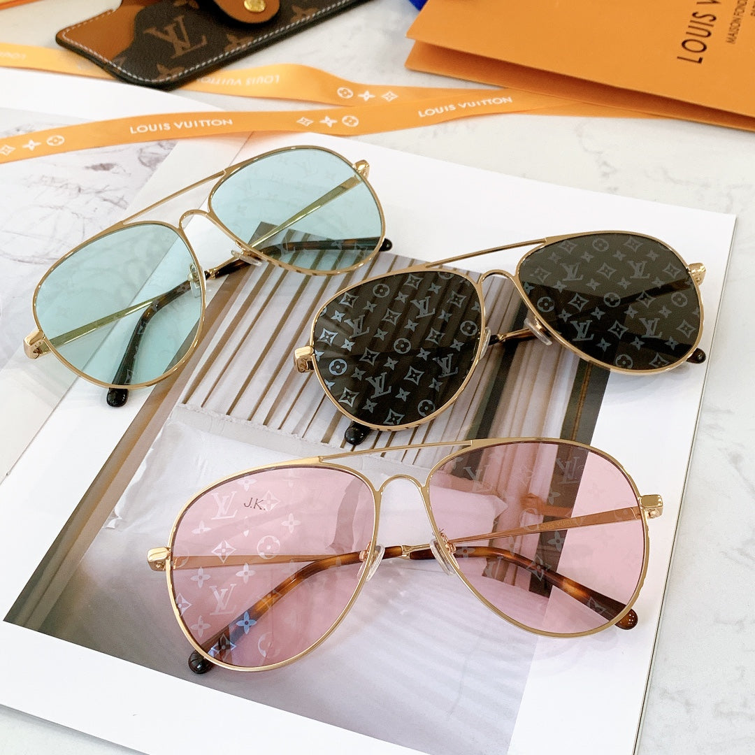 Louis Vuitton Sunglasses - DEEPREPS