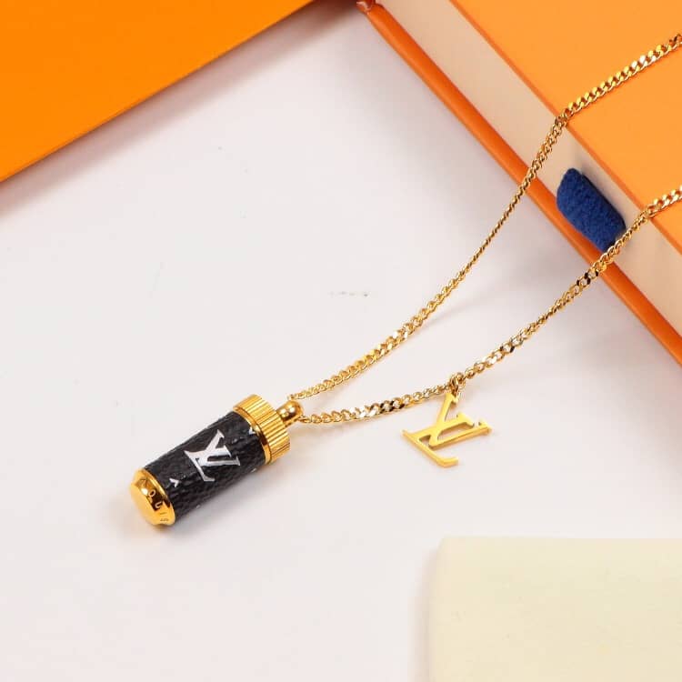 Designer Louis vuitton Classic Necklace - DEEPREPS
