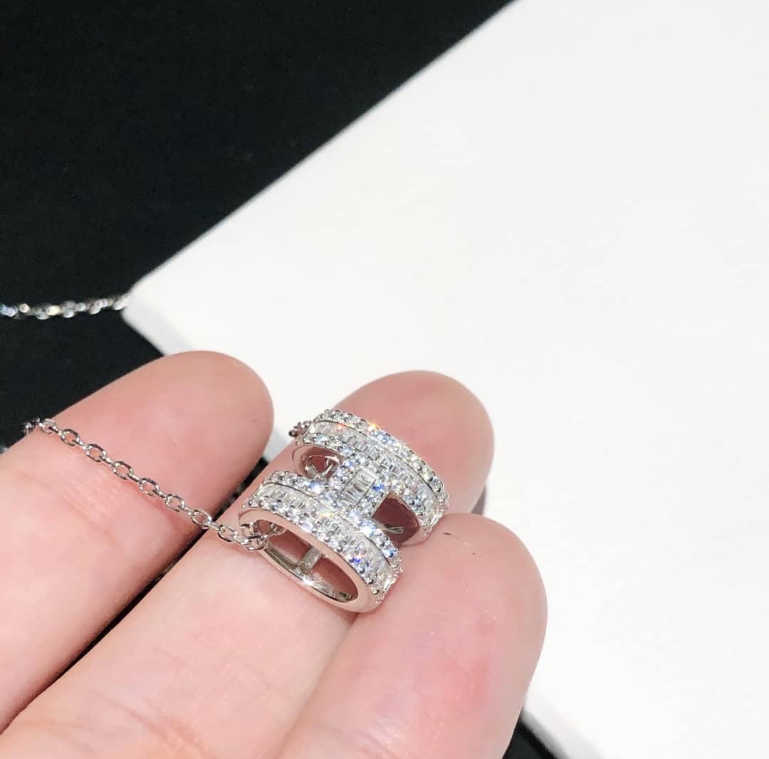 Knockoff Hermes Logo Necklace - DEEPREPS