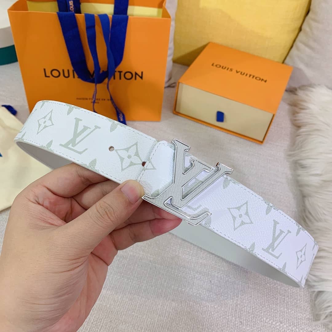 Fashion Louis Vuitton Classic AAA+ Belt 40mm - DEEPREPS