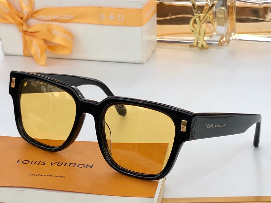 Louis Vuitton Sunglasses - DEEPREPS