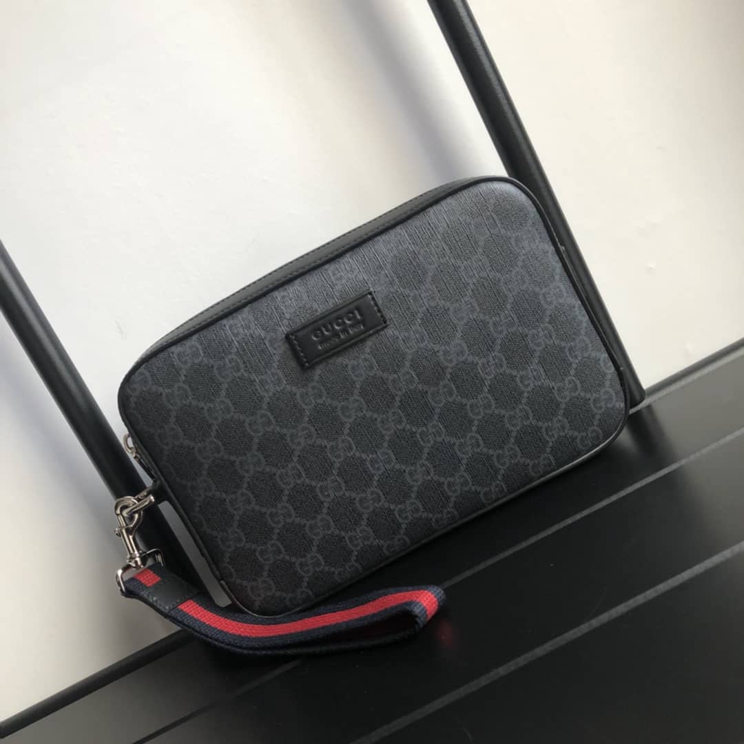 Gucci GG Supreme Wash Bag Replica Black 495562 - DEEPREPS