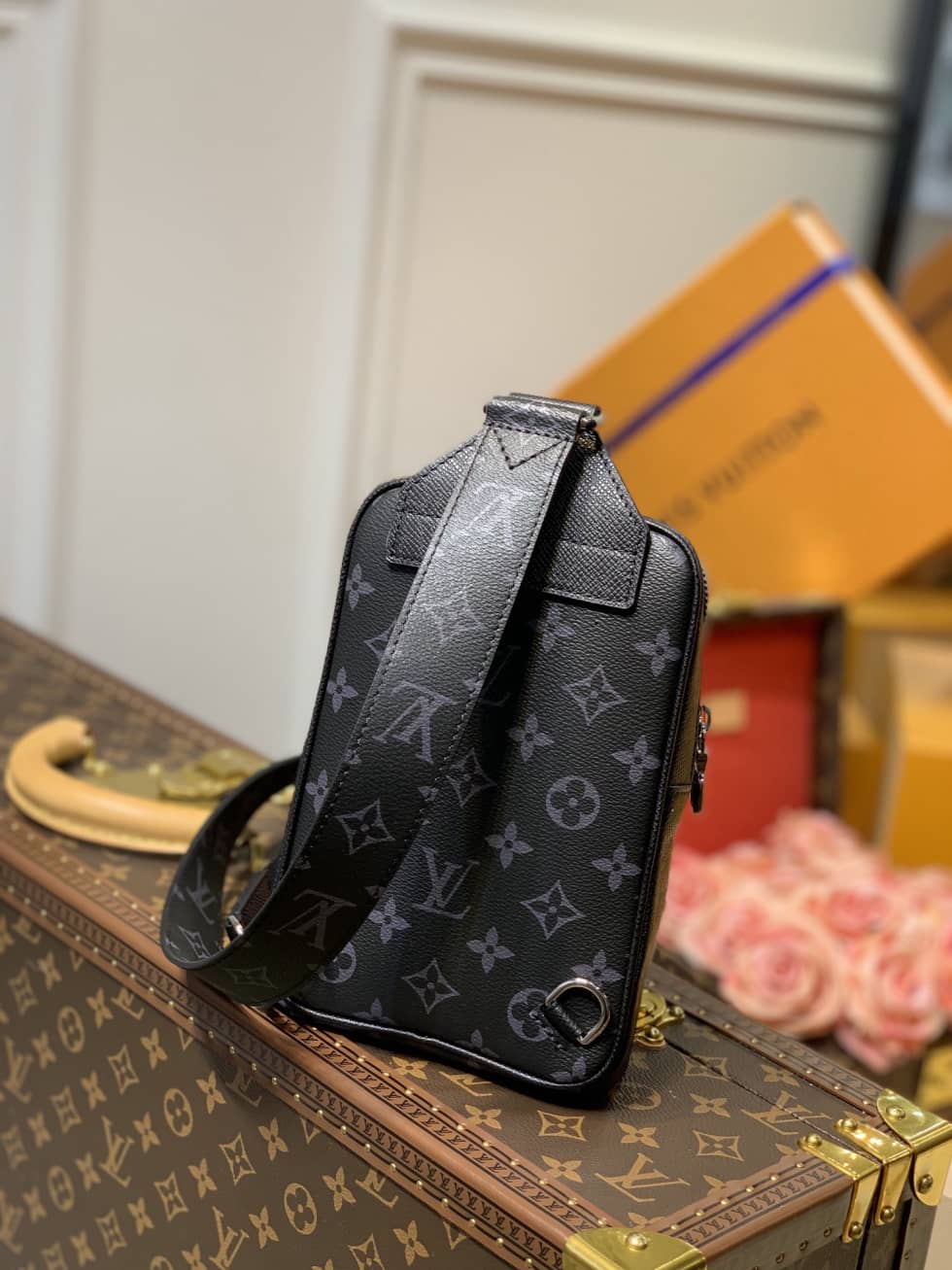 Louis Vuitton Outdoor Slingbag Taigarama Noir Black M30741 Replica Shoulder Bag - DEEPREPS