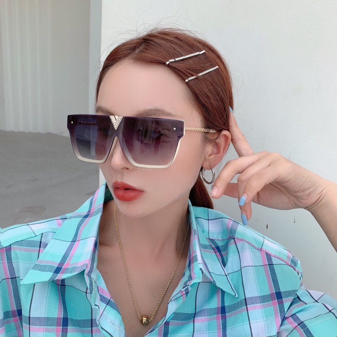 Louis Vuitton Sunglasses - DEEPREPS