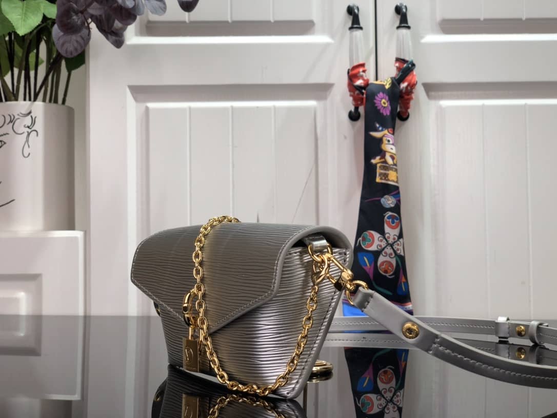 Louis Vuitton Epi Leather Padlock On Strap Replica Bag Silver M80819 - DEEPREPS