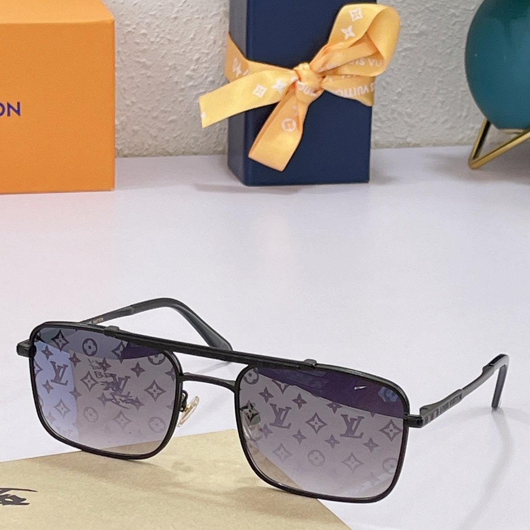 Louis Vuitton Sunglasses - DEEPREPS