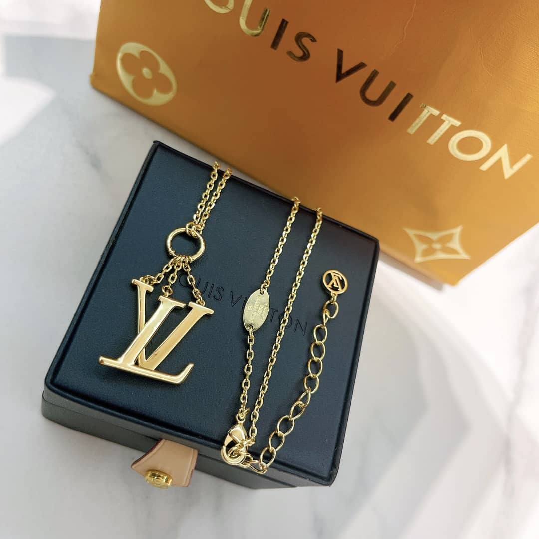 Knockoff Louis vuitton Logo Necklace - DEEPREPS