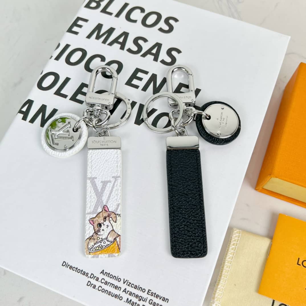 7 Star Louis Vuitton Key Chain - DEEPREPS