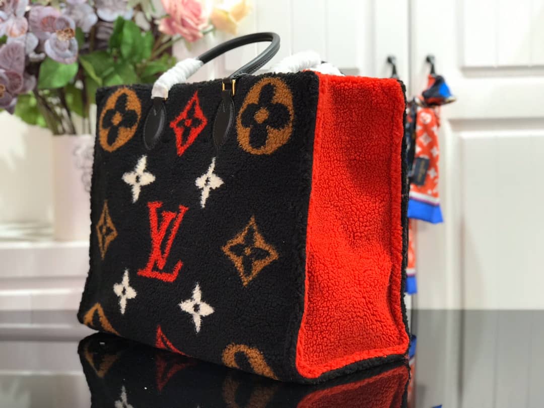 Louis Vuitton Onthego Teddy Shearling Limited GM Tote Replica Black M55421 - DEEPREPS