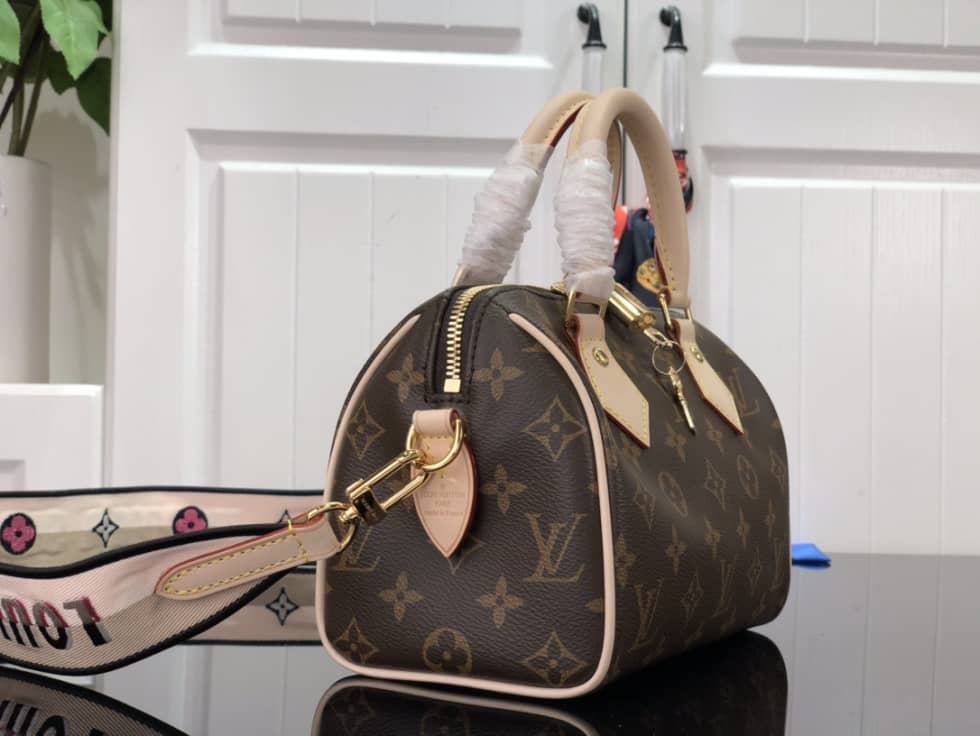 Louis Vuitton Monogram Canvas Speedy 20 Black M45957 Replica Crossbody Bag - DEEPREPS