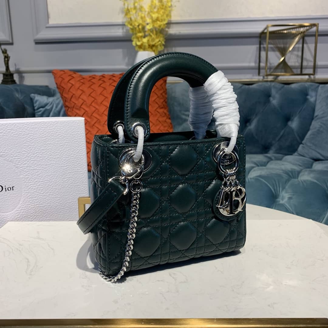 Christian Dior Lady Dior 17CM Replica Bag - DEEPREPS