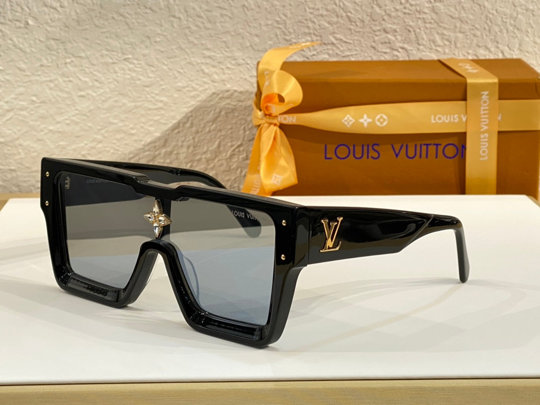 Louis Vuitton Sunglasses - DEEPREPS