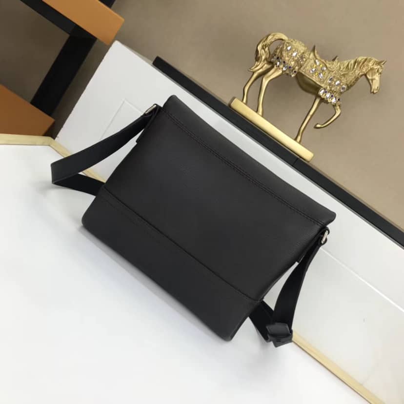 Louis Vuitton Canyon PM Utah Leather Messenger Bag Replica M54962 - DEEPREPS