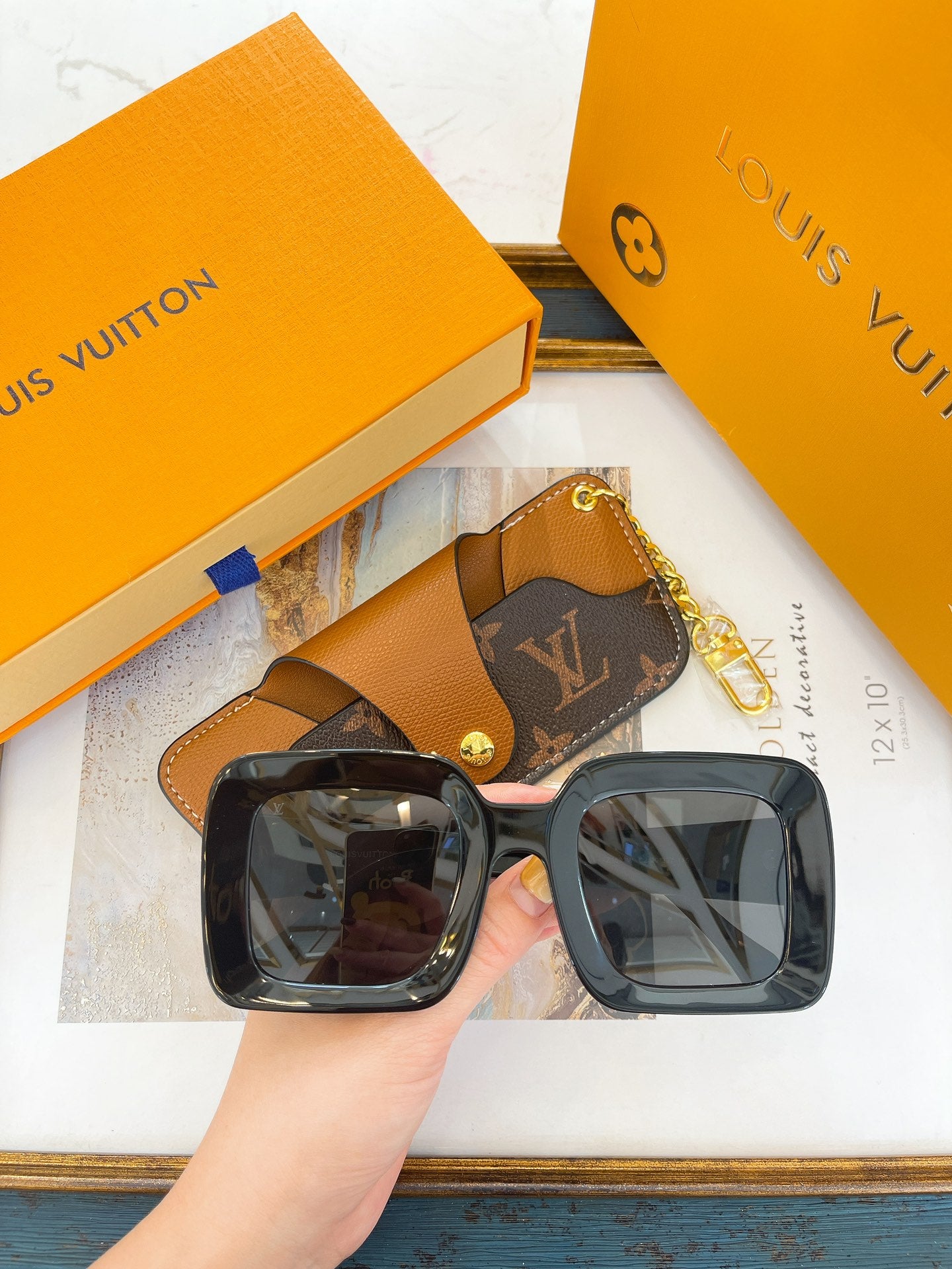Louis Vuitton Sunglasses - DEEPREPS