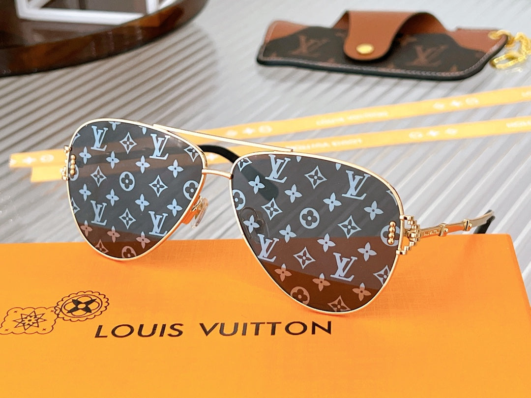Louis Vuitton Sunglasses - DEEPREPS