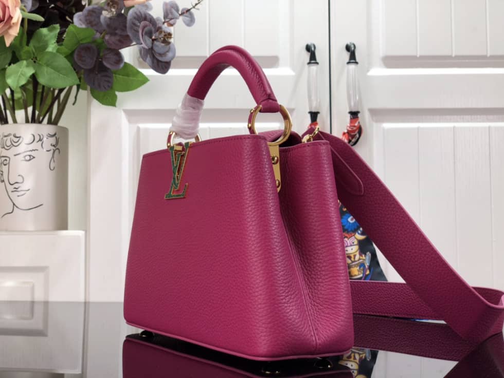 Louis Vuitton Capucines BB Rose M59066 Replica Shoulder Bag - DEEPREPS