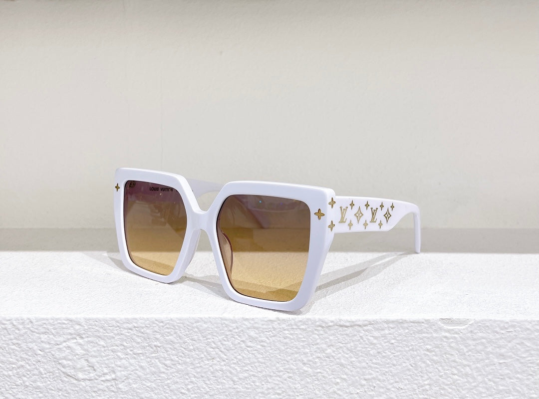 Louis Vuitton Sunglasses - DEEPREPS