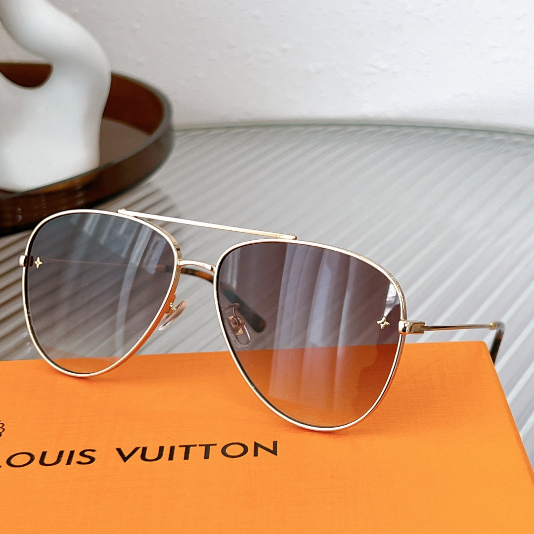 Louis Vuitton Sunglasses - DEEPREPS