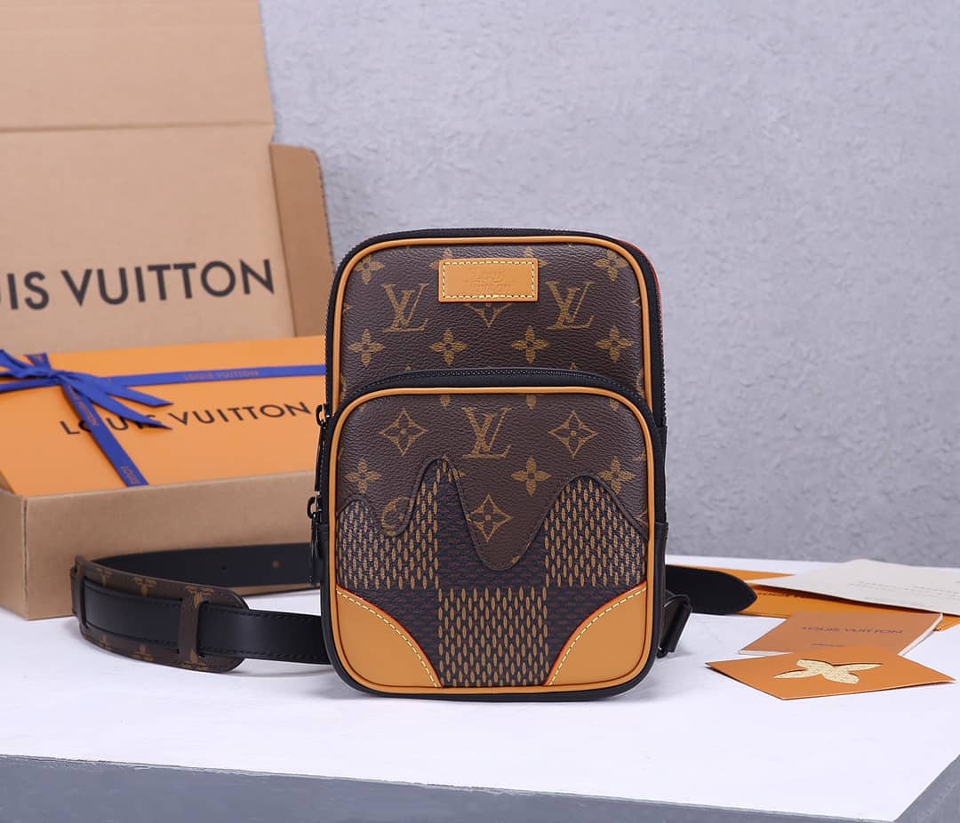 Louis Vuitton Nigo Amazone Sling Bag N40379 Replica Shoulder Bag - DEEPREPS