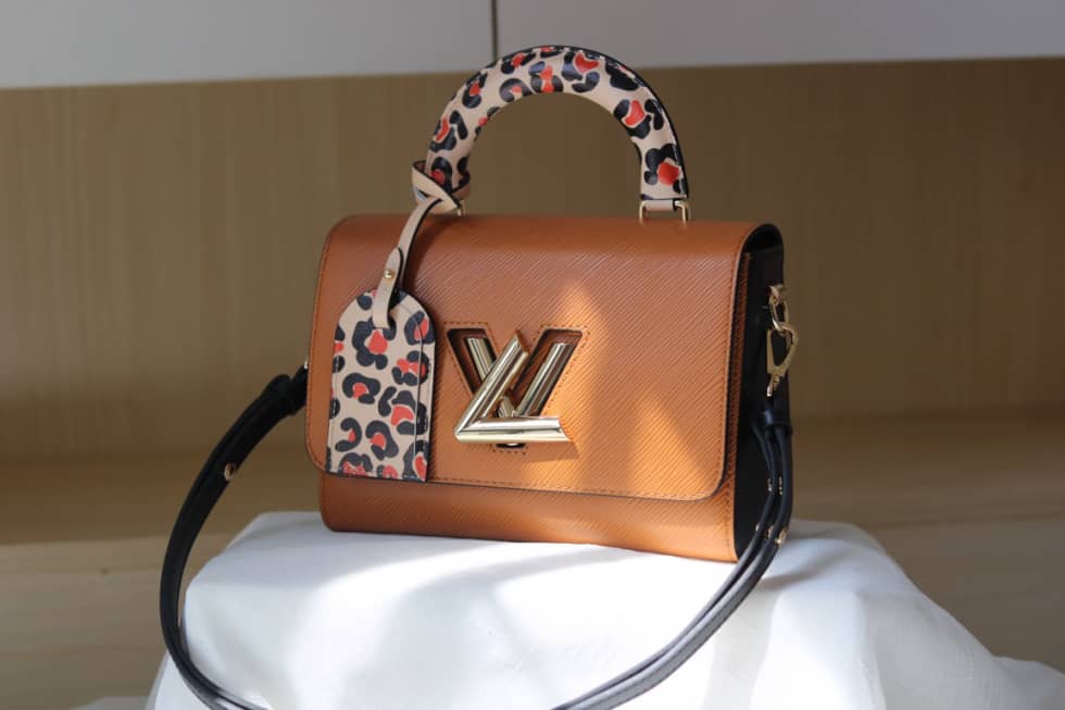 Louis Vuitton Twist Leopard Handle Bag Epi Leather PM M50362 Replica Shoulder Bag - DEEPREPS