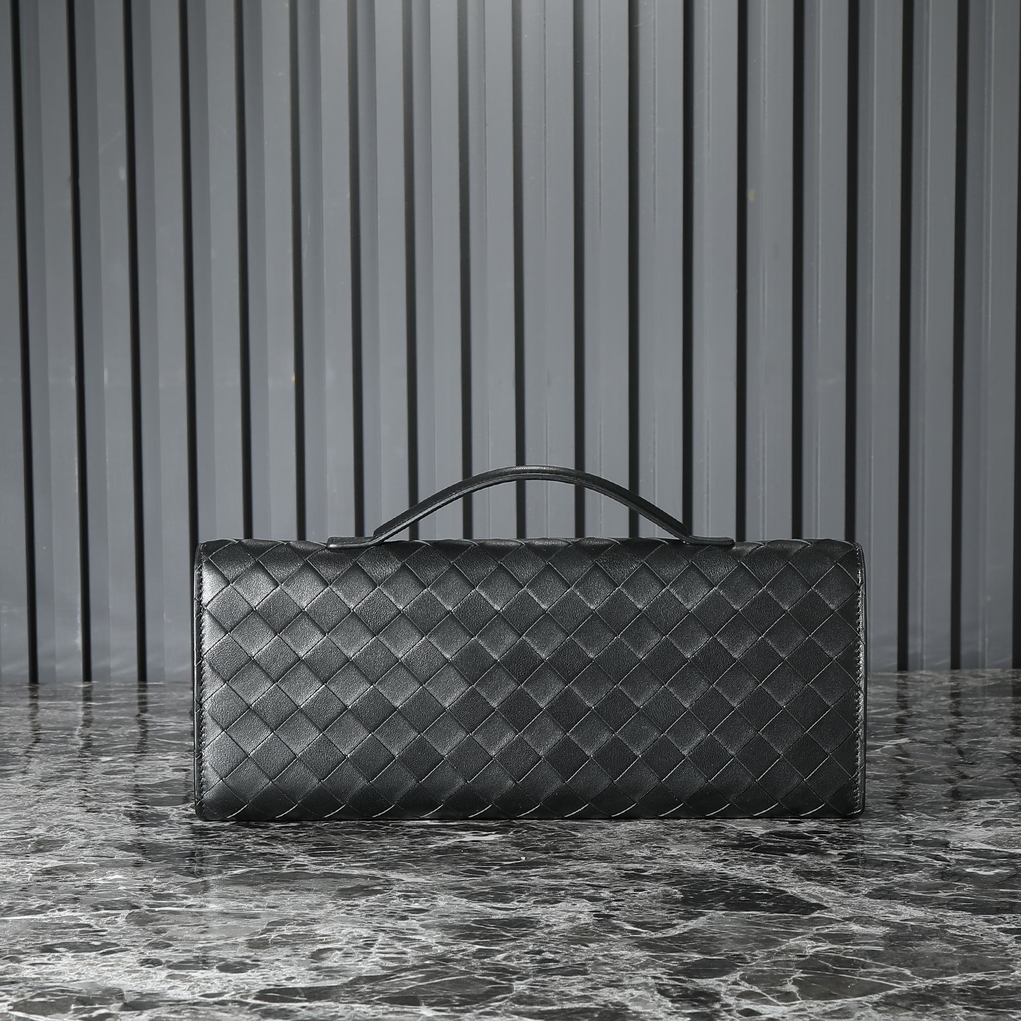 Bottega Veneta Woman - DEEPREPS