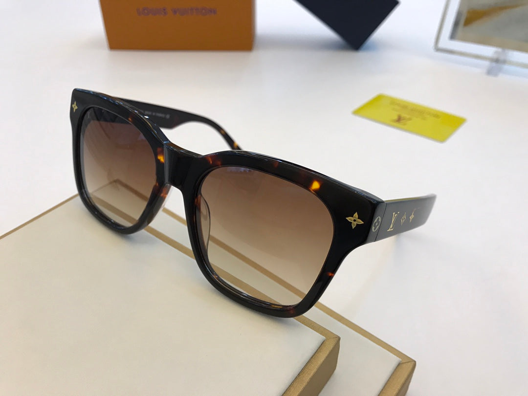Louis Vuitton Sunglasses - DEEPREPS