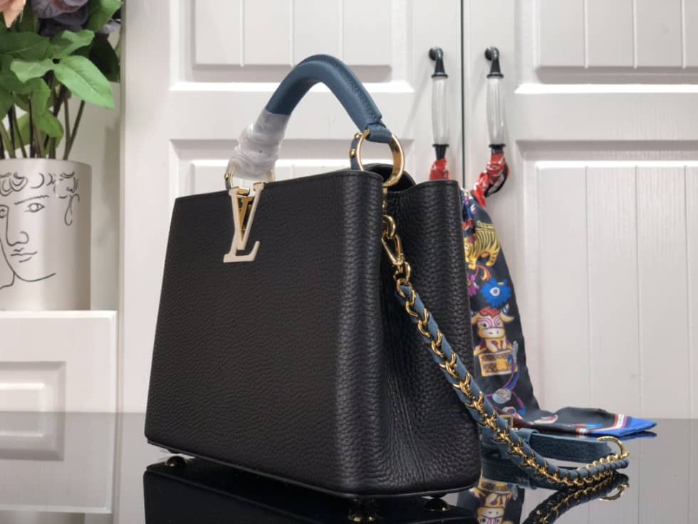 Louis Vuitton Capucines BB M59709 Replica Shoulder Bag - DEEPREPS