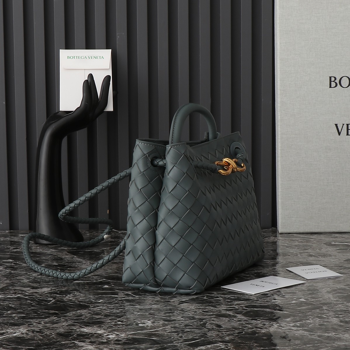 Bottega Veneta Woman - DEEPREPS