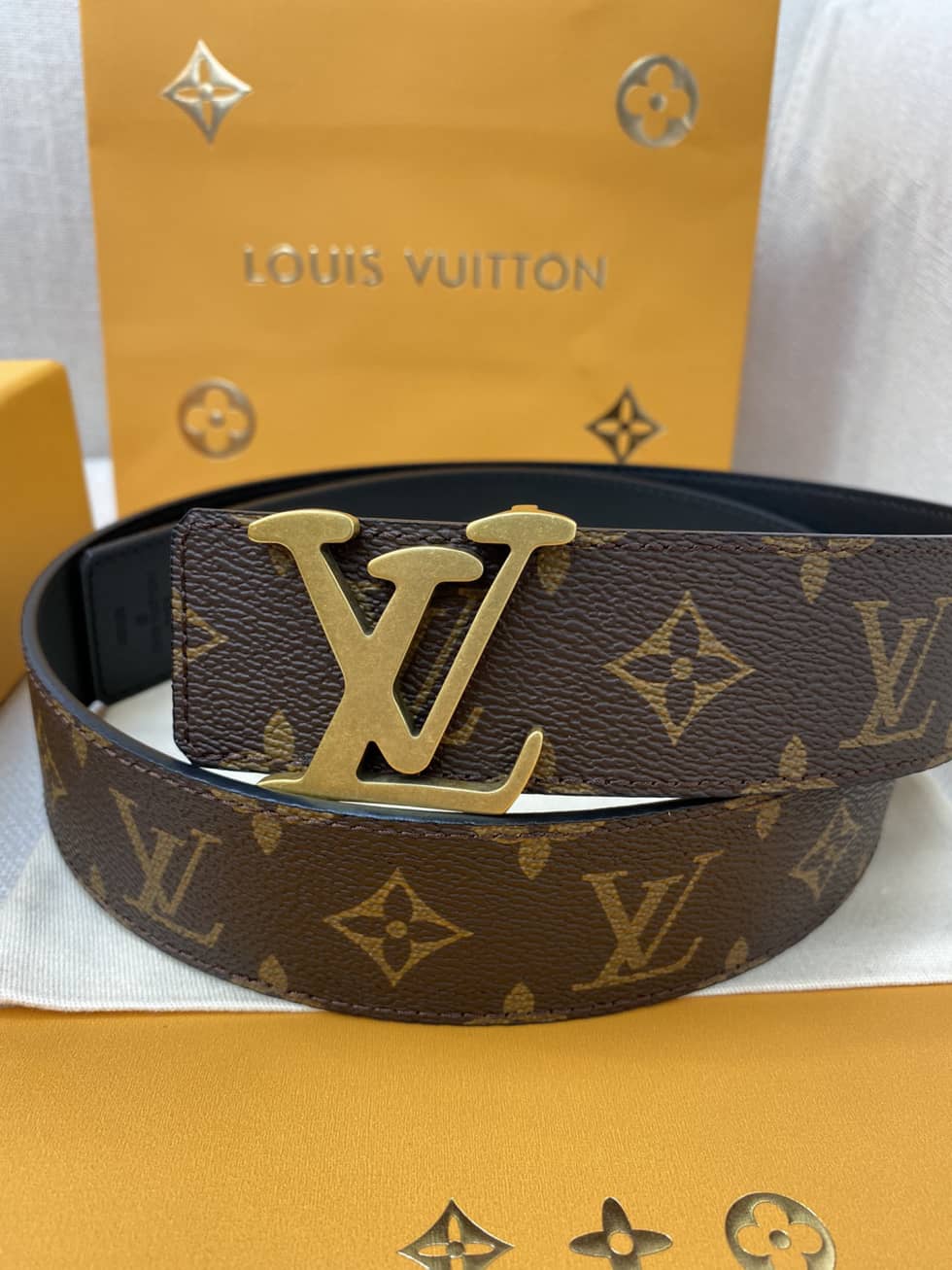 Fashion Louis Vuitton Classic AAA+ Belt 40mm - DEEPREPS