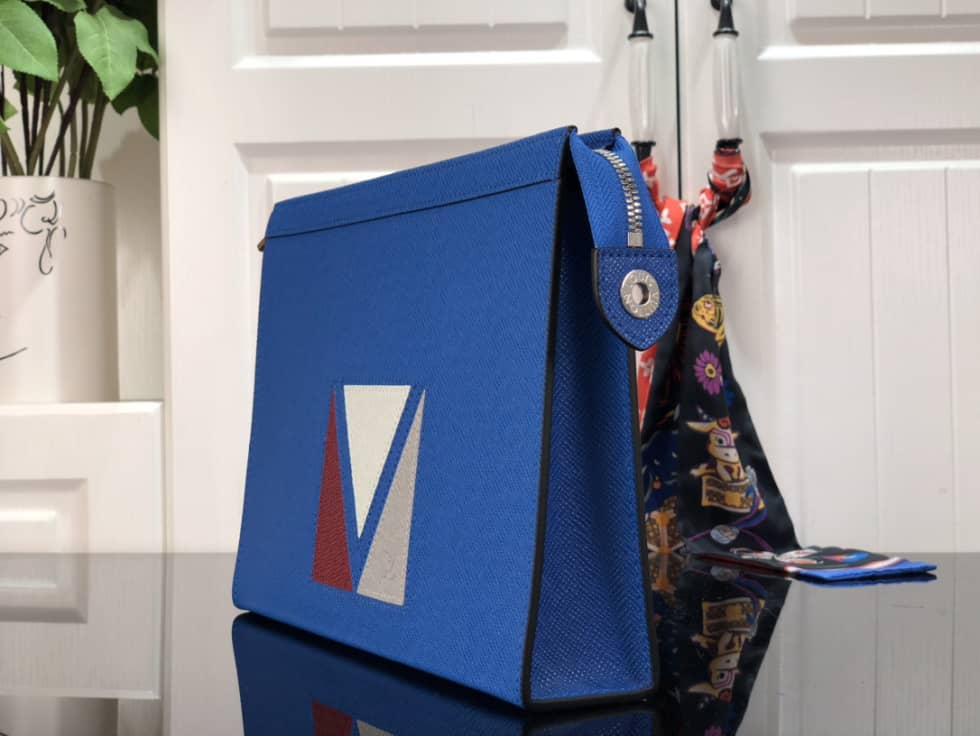 Louis Vuitton Taiga Pochette Voyage Blue M59147 Replica - DEEPREPS