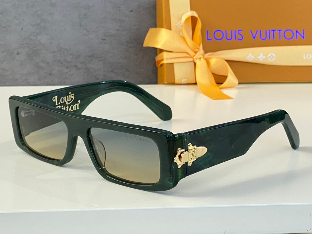 Louis Vuitton Sunglasses - DEEPREPS