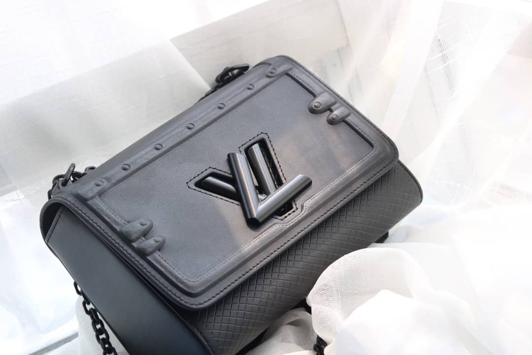 Louis Vuitton Twist Epi Handbag Replica Black M50320 - DEEPREPS