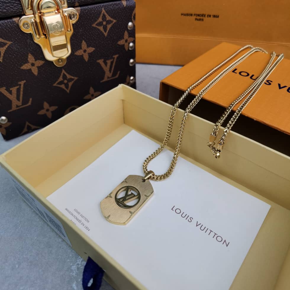 Wholesale Louis vuitton AAA+ Necklace - DEEPREPS