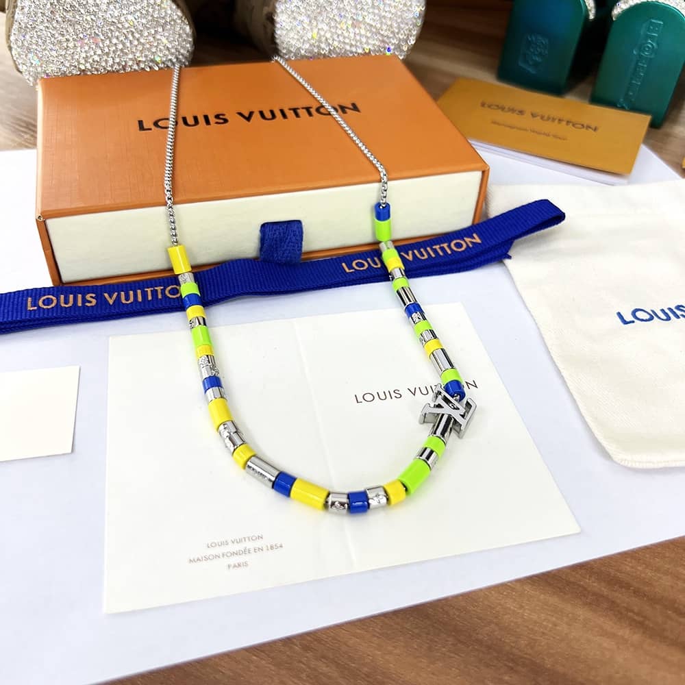 Wholesale Louis vuitton Logo Necklace - DEEPREPS