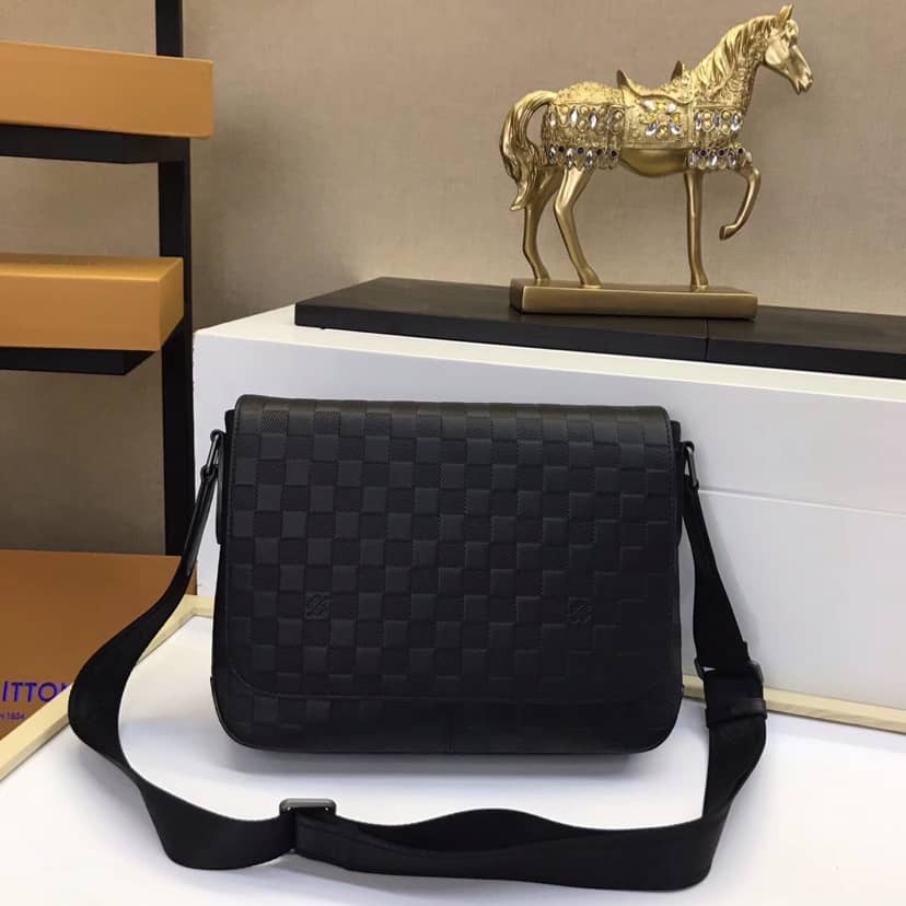 Louis Vuitton Damier Infini District PM Mens Shoulder Bag Replica N41286 - DEEPREPS