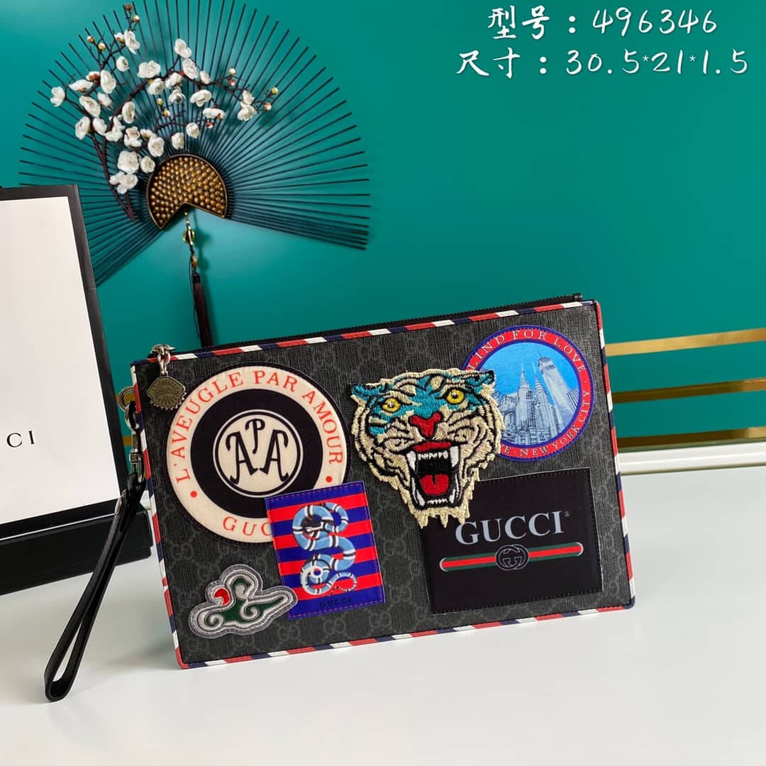 Gucci Mens Night Courrier GG Supreme Pouch Replica 496346 - DEEPREPS