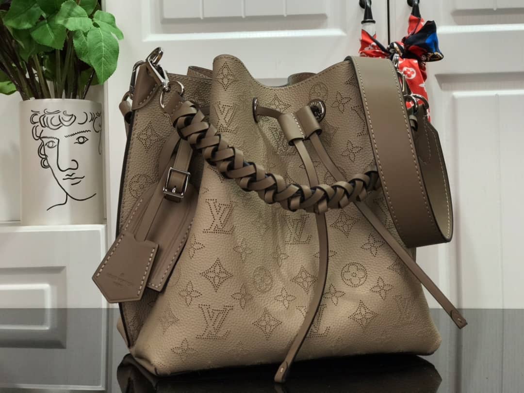 Louis Vuitton Mahina Muria Replica Handbag Gray M55801 - DEEPREPS