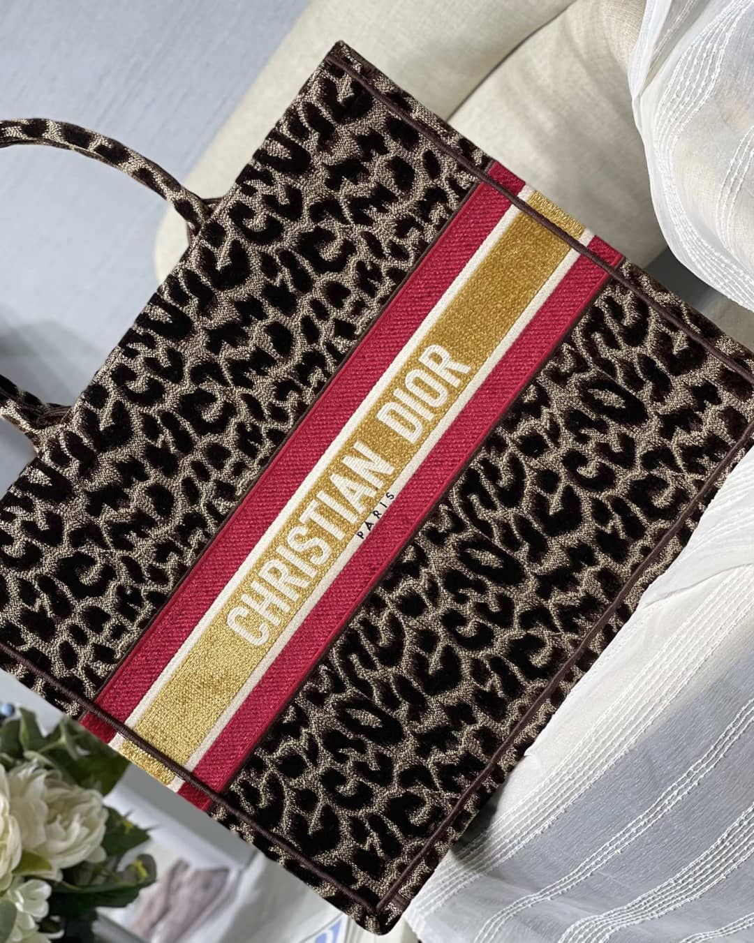 Christian Dior CD Book Embroidery Replica Tote - DEEPREPS