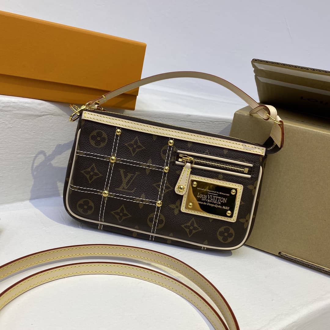 Louis Vuitton Pochette Dupe Monogram Riveting Accessories M51980 Brown - DEEPREPS
